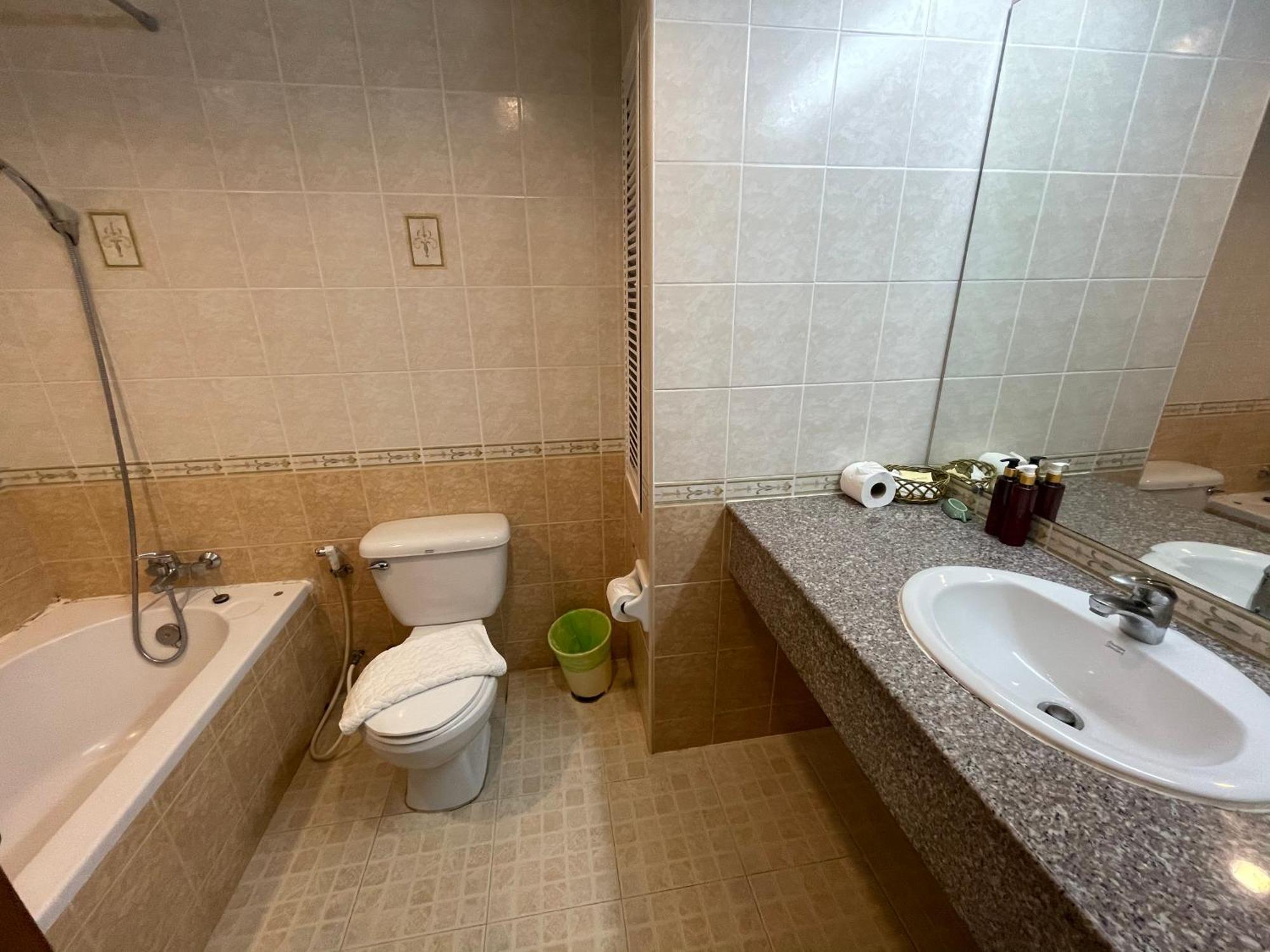 Jomtien Beach Residence Отель 3*